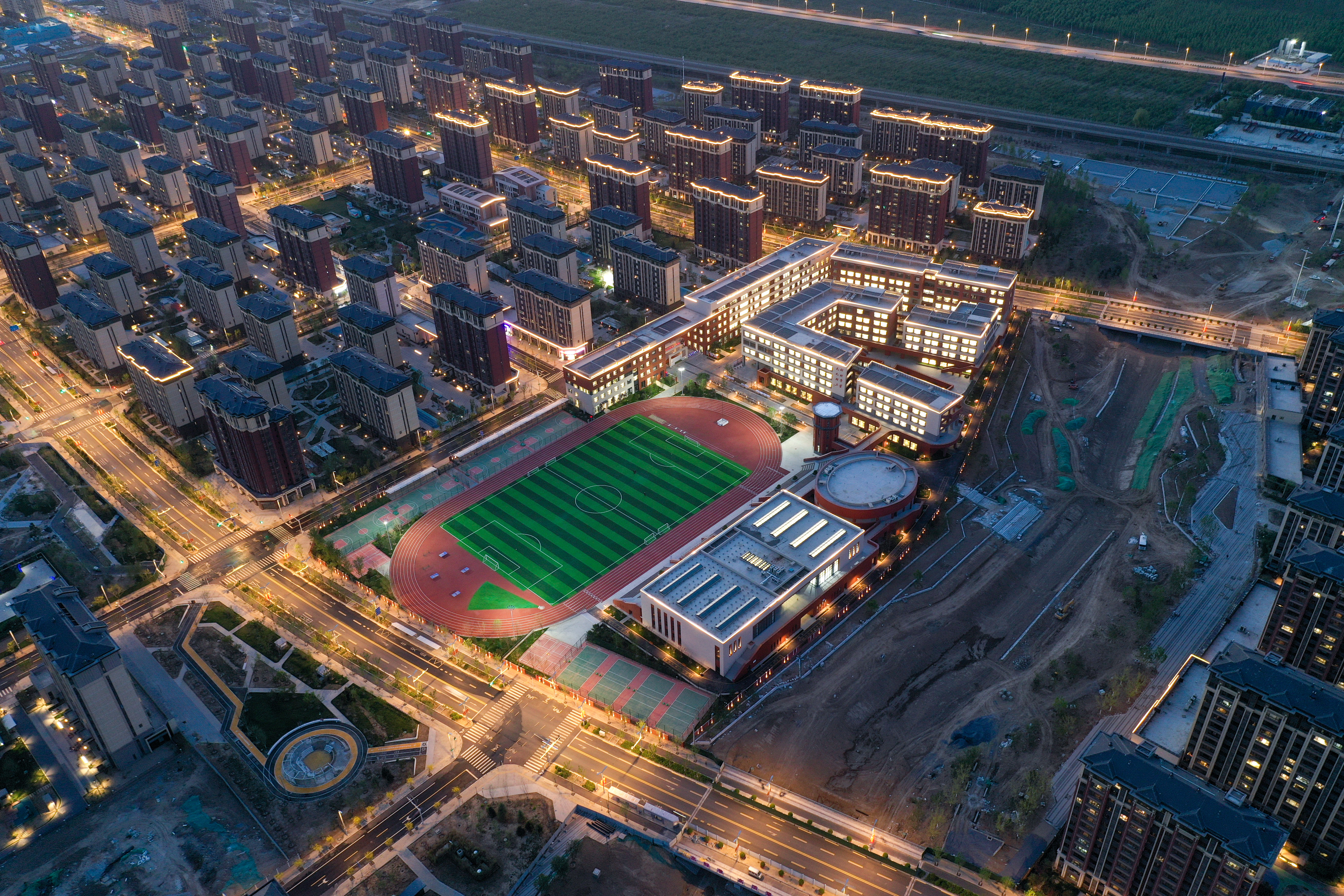 4雄安容西高中地块项目.jpg 4雄安容西高中地块项目.jpg