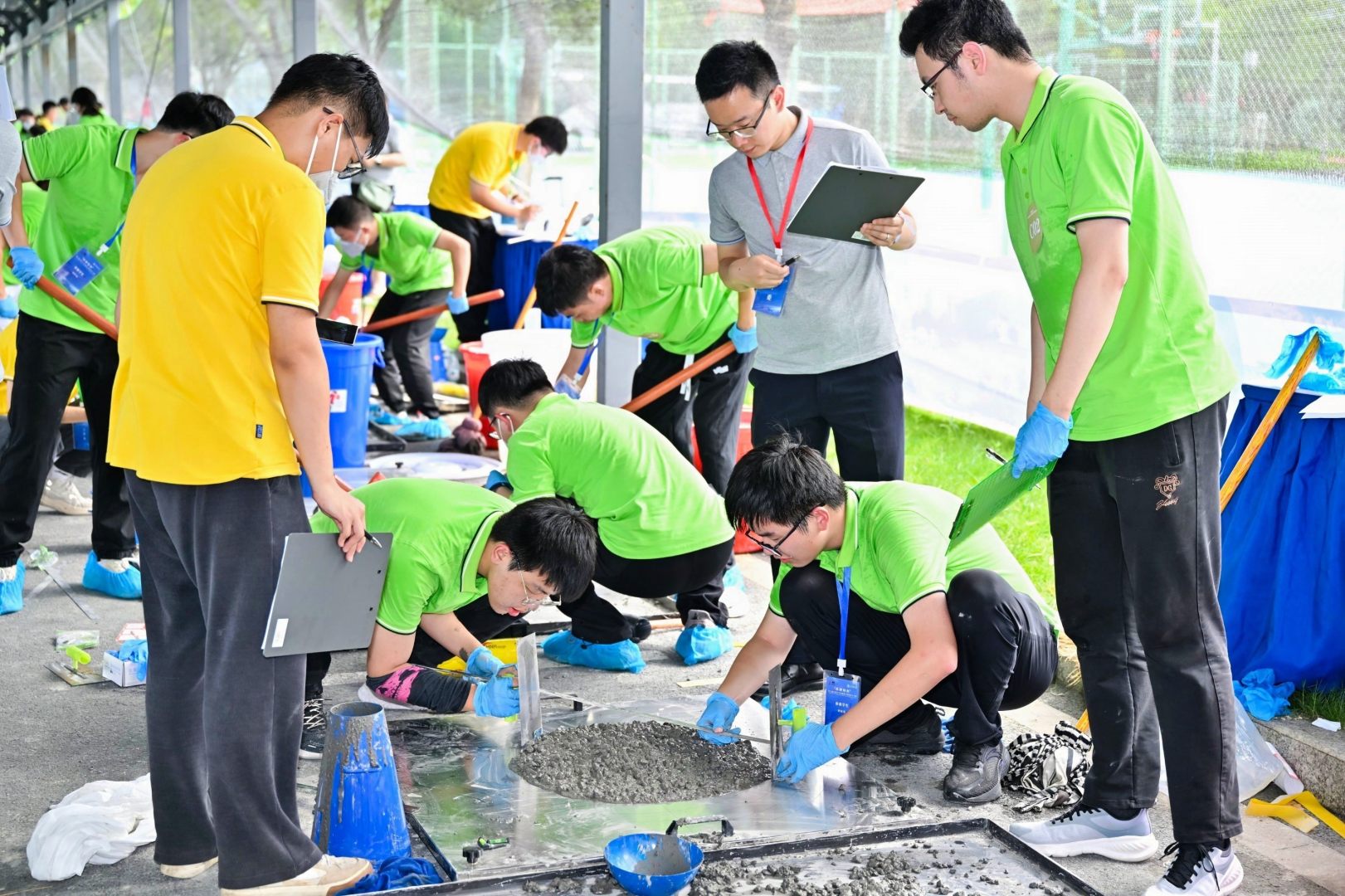 比赛照片.jpg 比赛照片.jpg