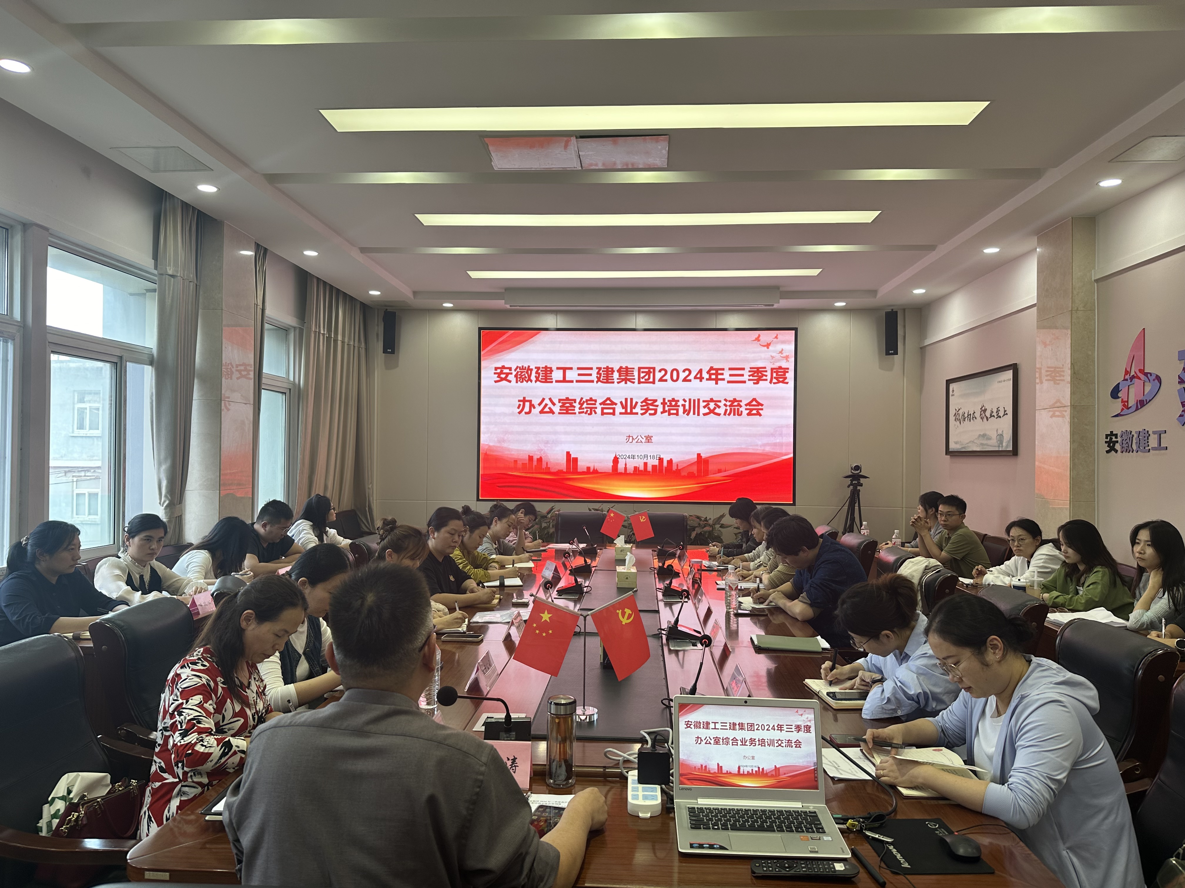 5c5fe565524f9f94453fd823f6606f80.png 5c5fe565524f9f94453fd823f6606f80.png