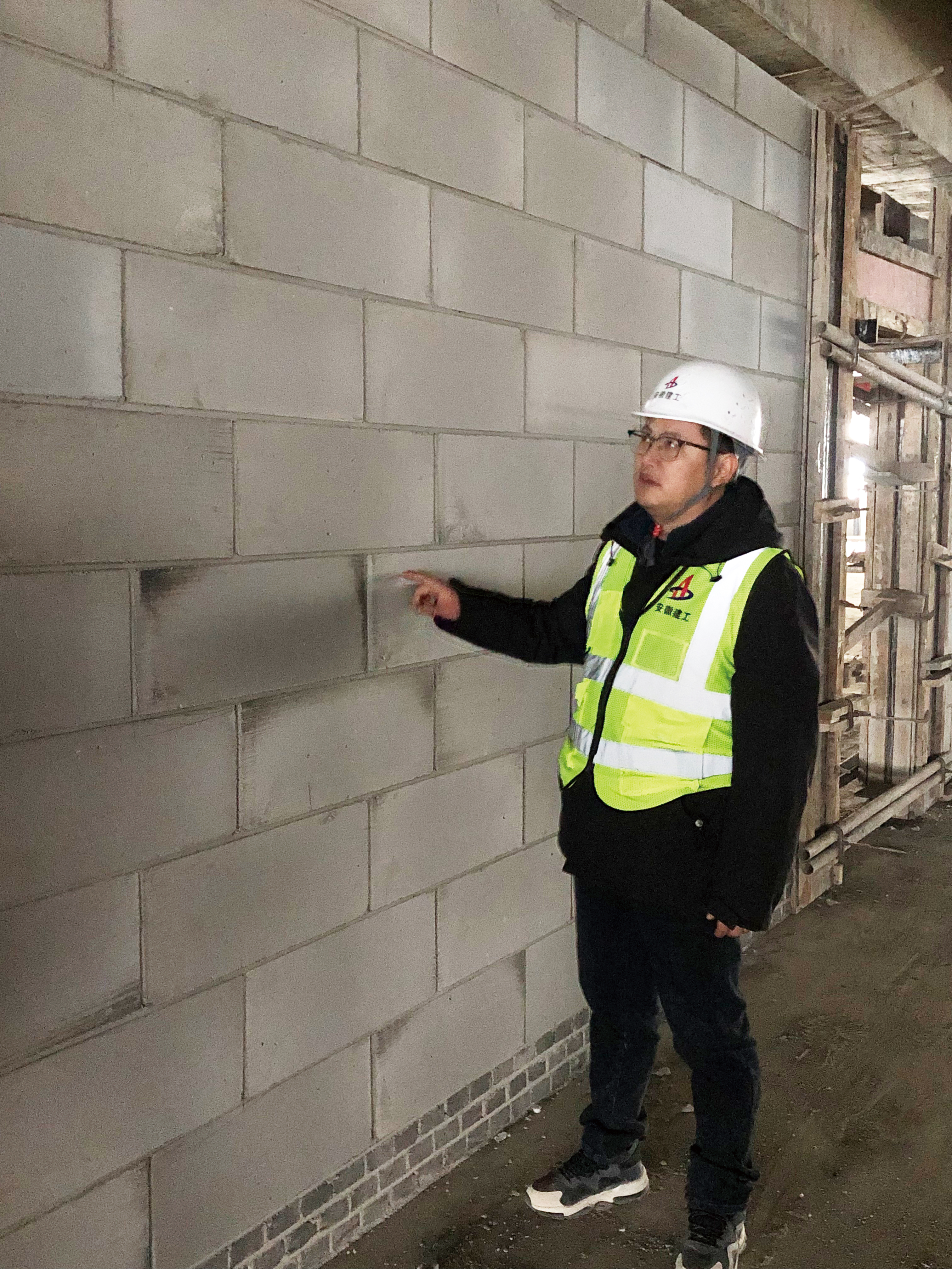 胡文1.jpg 胡文1.jpg