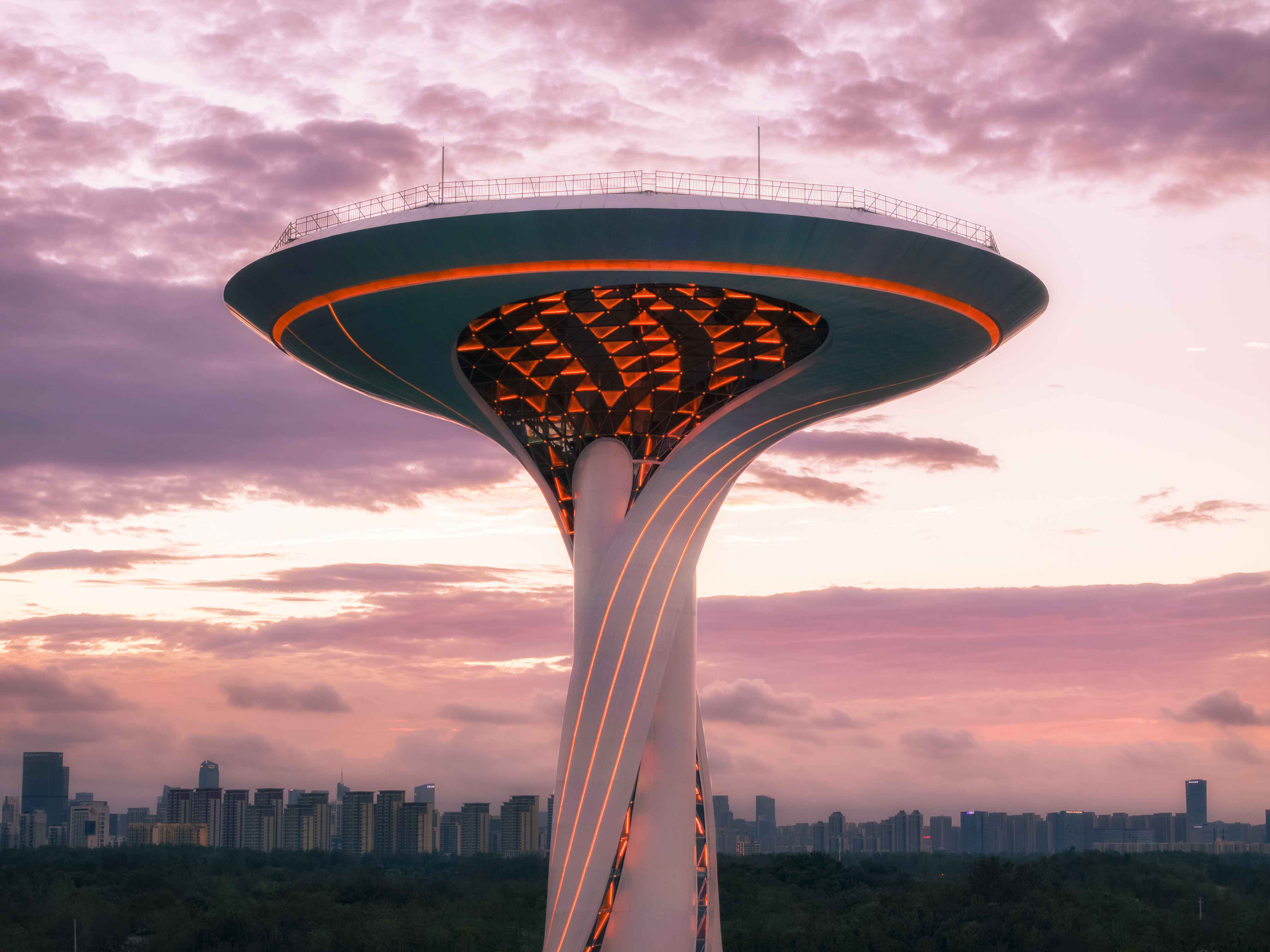 全向信标台.jpg 全向信标台.jpg